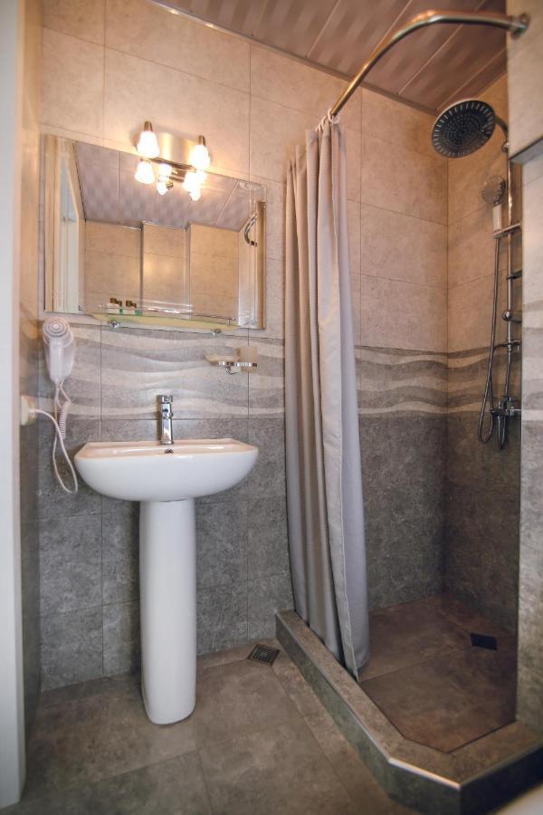 Hotel Kera Tbilisi Eksteriør billede